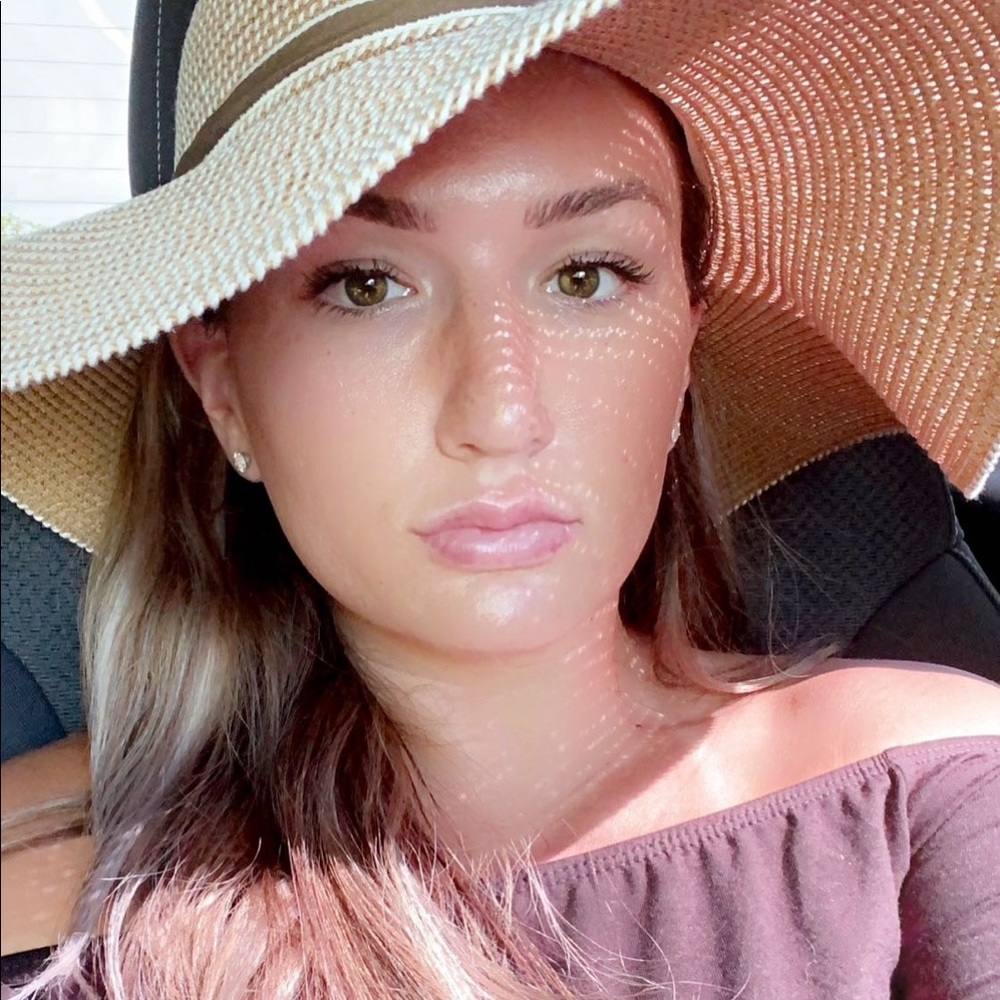 Meet your Posher, Kristin